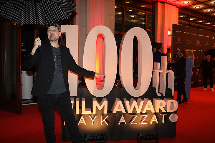 Geiger David Garrett feierte am 9.12.2023 die bislang 100 Filmawards, die Mayk Azzato bislang erhalten hatte im The Charles Hotel, München Foto: Martin Schmitz